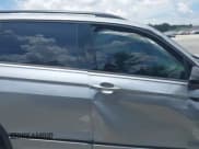 ✅ 2023 Volkswagen Tiguan SE R-Line Black • VIN: 3VVCB7AX2PM109516 • Лот: 42627592. Опубликован ранее на IAAI с пробегом 26 533 миль. Бесплатный доступ к архиву аукционных продаж из США и подробный отчёт об истории автомобиля на DreamBid. Изображение 13.