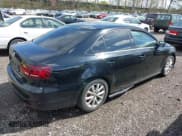 ✅ 2013 Volkswagen Jetta SE • VIN: 3VWDP7AJ3DM250054 • Lot: 42133801. Wystawiony na IAAI z przebiegiem 120 939 mil. Bezpłatny archiwum sprzedaży aukcyjnych z USA i szczegółowy raport historii pojazdu na DreamBid. Zdjęcie 4.