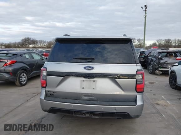 ✅ 2021 Ford Expedition Max Limited • VIN: 1FMJK1KT9MEA66904 • Lot: 41263079. Listed on IAAI with 69,091 mi. Free auction sales archive from the USA and detailed vehicle history report at DreamBid. Image 17.