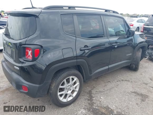 ✅ 2020 Jeep Renegade Latitude • VIN: ZACNJABB7LPL63074 • Lot: 42887631. Wystawiony na IAAI z przebiegiem 34 566 mil. Bezpłatny archiwum sprzedaży aukcyjnych z USA i szczegółowy raport historii pojazdu na DreamBid. Zdjęcie 4.