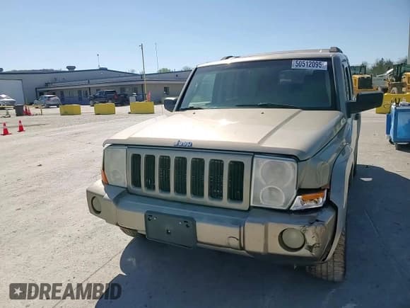 ✅ 2006 Jeep Commander • VIN: 1J8HG48N56C246824 • Lot: 50512095. Wystawiony na Copart z przebiegiem 164 131 mil. Bezpłatny archiwum sprzedaży aukcyjnych z USA i szczegółowy raport historii pojazdu na DreamBid. Zdjęcie 11.