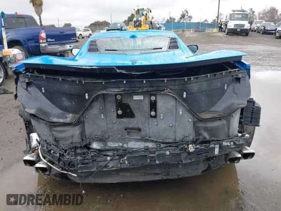 ✅ 2022 Chevrolet Corvette 3LT • VIN: 1G1YC2D44N5117389 • Lot: 41511815. Listed on IAAI with 11,915 mi. Free auction sales archive from the USA and detailed vehicle history report at DreamBid. Image 6.