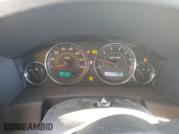 ✅ 2007 Jeep Commander Sport • VIN: 1J8HH48PX7C673254 • Лот: 88316325. Опубликован ранее на Copart с пробегом 107 899 миль. Бесплатный доступ к архиву аукционных продаж из США и подробный отчёт об истории автомобиля на DreamBid. Изображение 9.