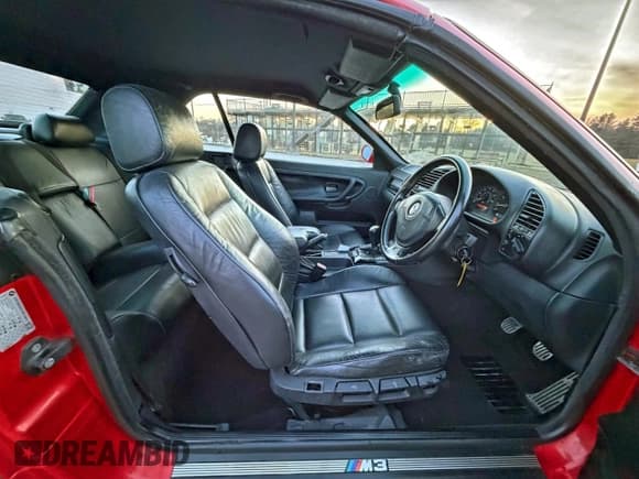 ✅ 1996 BMW M3 • VIN: WBABK72010ET51203 • Лот: 95624095. Опубликован ранее на Copart с пробегом 189 119 миль. Бесплатный доступ к архиву аукционных продаж из США и подробный отчёт об истории автомобиля на DreamBid. Изображение 5.