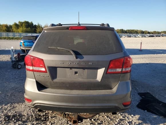 ✅ 2012 Dodge Journey SXT • VIN: 3C4PDCBG8CT181208 • Лот: 85753375. Опубликован ранее на Copart с пробегом 150 467 миль. Бесплатный доступ к архиву аукционных продаж из США и подробный отчёт об истории автомобиля на DreamBid. Изображение 6.