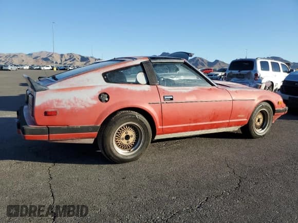 ✅ 1983 Datsun 280ZX • VIN: JN1HZ04S0DX569855 • Лот: 74027594. Опубликован ранее на Copart с пробегом 12 300 миль. Бесплатный доступ к архиву аукционных продаж из США и подробный отчёт об истории автомобиля на DreamBid. Изображение 3.