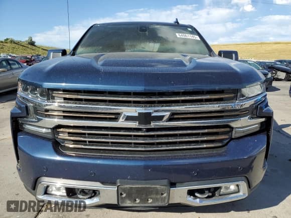 ✅ 2021 Chevrolet Silverado 1500 High Country • VIN: 1GCUYHET4MZ124799 • Lot: 64061145. Wystawiony na Copart z przebiegiem Nie podano. Bezpłatny archiwum sprzedaży aukcyjnych z USA i szczegółowy raport historii pojazdu na DreamBid. Zdjęcie 5.