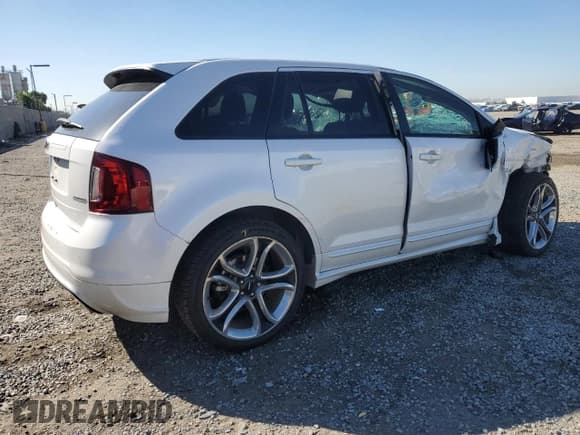 ✅ 2014 Ford Edge Sport • VIN: 2FMDK3AK3EBB76510 • Лот: 86536825. Опубликован ранее на Copart с пробегом 121 334 миль. Бесплатный доступ к архиву аукционных продаж из США и подробный отчёт об истории автомобиля на DreamBid. Изображение 3.