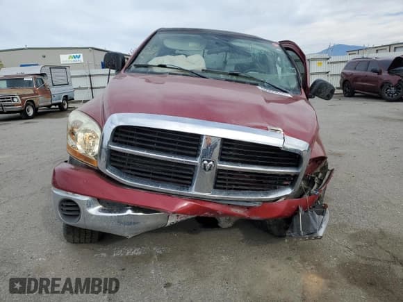 ✅ 2008 Dodge 1500 SLT • VIN: 3D7KR19D18G126603 • Лот: 46909615. Опубликован ранее на Copart с пробегом 192 518 миль. Бесплатный доступ к архиву аукционных продаж из США и подробный отчёт об истории автомобиля на DreamBid. Изображение 5.