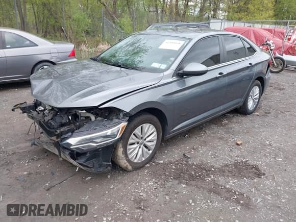 ✅ 2019 Volkswagen Jetta S • VIN: 3VWC57BU1KM067257 • Lot: 42205058. Listed on IAAI with 149,337 mi. Free auction sales archive from the USA and detailed vehicle history report at DreamBid. Image 2.