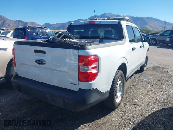 ✅ 2024 Ford Maverick XL • VIN: 3FTTW8B90RRA49816 • Lot: 43429450. Listed on IAAI with 43,135 mi. Free auction sales archive from the USA and detailed vehicle history report at DreamBid. Image 4.