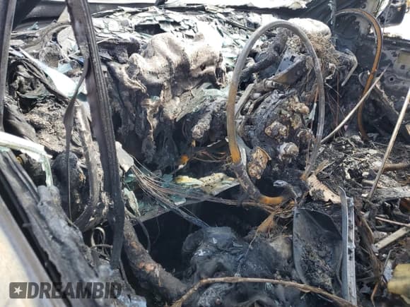 ✅ 2018 GMC Yukon SLE • VIN: 1GKS2AKC2JR342616 • Lot: 51995665. Listed on Copart with Not provided. Free auction sales archive from the USA and detailed vehicle history report at DreamBid. Image 9.