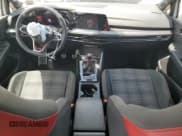 ✅ 2023 Volkswagen Golf GTI Autobahn • VIN: WVW6A7CD7PW120691 • Лот: 51098525. Опубликован ранее на Copart с пробегом 31 896 миль. Бесплатный доступ к архиву аукционных продаж из США и подробный отчёт об истории автомобиля на DreamBid. Изображение 8.