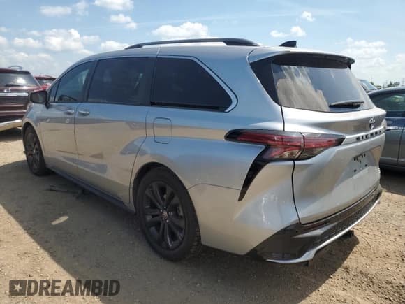 ✅ 2022 Toyota Sienna XSE • VIN: 5TDXRKEC8NS109541 • Lot: 68319015. Wystawiony na Copart z przebiegiem 71 346 mil. Bezpłatny archiwum sprzedaży aukcyjnych z USA i szczegółowy raport historii pojazdu na DreamBid. Zdjęcie 2.