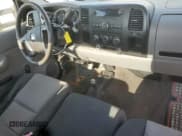 ✅ 2007 Chevrolet Silverado 2500HD 1LT • VIN: 1GCHK24K17E528504 • Lot: 71888565. Wystawiony na Copart z przebiegiem 187 952 mil. Bezpłatny archiwum sprzedaży aukcyjnych z USA i szczegółowy raport historii pojazdu na DreamBid. Zdjęcie 8.