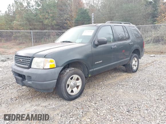 ✅ 2004 Ford Explorer XLS • VIN: 1FMZU72K64UA30908 • Lot: 43730390. Wystawiony na IAAI z przebiegiem 141 274 mil. Bezpłatny archiwum sprzedaży aukcyjnych z USA i szczegółowy raport historii pojazdu na DreamBid. Zdjęcie 2.