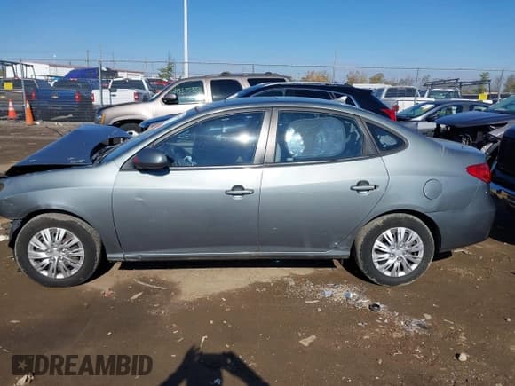✅ 2009 Hyundai Elantra GLS • VIN: KMHDU46DX9U804587 • Lot: 43604680. Listed on IAAI with 237,217 mi. Free auction sales archive from the USA and detailed vehicle history report at DreamBid. Image 15.