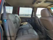 ✅ 1995 GMC Suburban • VIN: 1GKFK16KXSJ717879 • Лот: 51622545. Опубликован ранее на Copart с пробегом 2 490 720 миль. Бесплатный доступ к архиву аукционных продаж из США и подробный отчёт об истории автомобиля на DreamBid. Изображение 11.