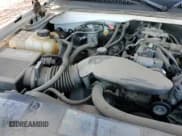 ✅ 2005 Chevrolet Silverado 1500 Z71 • VIN: 1GCEK14T05Z323428 • Лот: 84208324. Опубликован ранее на Copart с пробегом 143 828 миль. Бесплатный доступ к архиву аукционных продаж из США и подробный отчёт об истории автомобиля на DreamBid. Изображение 13.