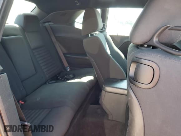 ✅ 2011 Dodge Challenger R/T • VIN: 2B3CJ5DT6BH533904 • Lot: 72046354. Wystawiony na Copart z przebiegiem 85 948 mil. Bezpłatny archiwum sprzedaży aukcyjnych z USA i szczegółowy raport historii pojazdu na DreamBid. Zdjęcie 10.