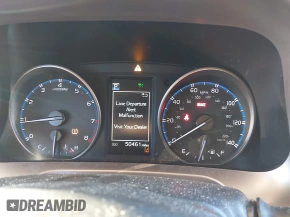 ✅ 2018 Toyota RAV4 XLE • VIN: JTMWFREV5JD130089 • Lot: 43886046. Listed on IAAI with 50,461 mi. Free auction sales archive from the USA and detailed vehicle history report at DreamBid. Image 7.