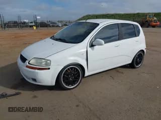 ✅ 2007 Chevrolet Aveo LS • VIN: KL1TD66617B757530 • Lot: 41658201. Wystawiony na IAAI z przebiegiem 132 073 mil. Bezpłatny archiwum sprzedaży aukcyjnych z USA i szczegółowy raport historii pojazdu na DreamBid. Zdjęcie 2.