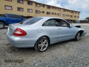 ✅ 2008 Mercedes-Benz CLK 350 • VIN: WDBTJ56H58F246568 • Lot: 56725215. Wystawiony na Copart z przebiegiem 172 112 mil. Bezpłatny archiwum sprzedaży aukcyjnych z USA i szczegółowy raport historii pojazdu na DreamBid. Zdjęcie 3.