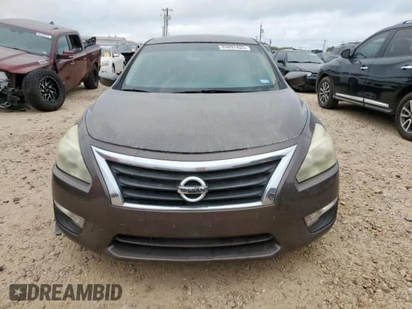 ✅ 2015 Nissan Altima SL • VIN: 1N4AL3AP8FN384460 • Lot: 93097425. Listed on Copart with 193,964 mi. Free auction sales archive from the USA and detailed vehicle history report at DreamBid. Image 5.