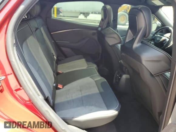 ✅ 2024 Ford Mustang Mach-E GT • VIN: 3FMTK4SX2RMA31037 • Lot: 56558025. Wystawiony na Copart z przebiegiem 6 833 mil. Bezpłatny archiwum sprzedaży aukcyjnych z USA i szczegółowy raport historii pojazdu na DreamBid. Zdjęcie 11.