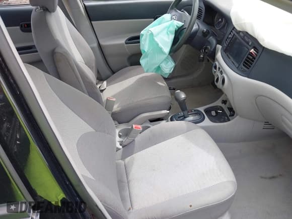 ✅ 2006 Hyundai Accent GLS • VIN: KMHCN46C76U038040 • Лот: 42220455. Опубликован ранее на IAAI с пробегом 140 413 миль. Бесплатный доступ к архиву аукционных продаж из США и подробный отчёт об истории автомобиля на DreamBid. Изображение 5.