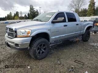 ✅ 2006 Dodge 1500 SLT • VIN: 3D7KS19D16G234673 • Lot: 51871905. Wystawiony na Copart z przebiegiem 144 542 mil. Bezpłatny archiwum sprzedaży aukcyjnych z USA i szczegółowy raport historii pojazdu na DreamBid. Zdjęcie 1.