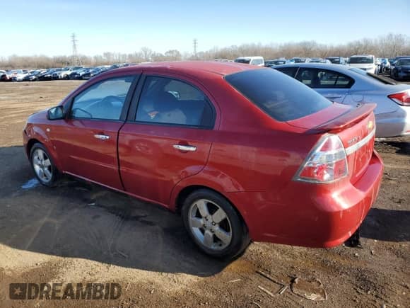 2008 Chevrolet Aveo LT z VIN KL1TG56658B002562, wystawiony jako Copart lot #86819424 z przebiegiem 119 305 mil mil oraz Szkoda całkowita • Salvage title. Historia ofert i sprzedaży dostępna na DreamBid. Obrazek 2.