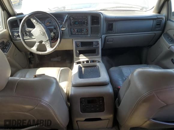 ✅ 2006 Chevrolet Suburban LS 1WT • VIN: 1GNEC16Z86J169847 • Lot: 68090605. Listed on Copart with 111,023 mi. Free auction sales archive from the USA and detailed vehicle history report at DreamBid. Image 8.