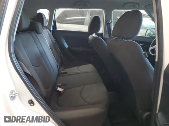 ✅ 2011 Kia Soul • VIN: KNDJT2A11B7704331 • Lot: 81862645. Wystawiony na Copart z przebiegiem 212 981 mil. Bezpłatny archiwum sprzedaży aukcyjnych z USA i szczegółowy raport historii pojazdu na DreamBid. Zdjęcie 10.