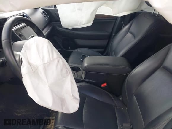 ✅ 2018 Subaru Outback Limited • VIN: 4S4BSANC0J3337453 • Лот: 43056140. Опубликован ранее на IAAI с пробегом 124 175 миль. Бесплатный доступ к архиву аукционных продаж из США и подробный отчёт об истории автомобиля на DreamBid. Изображение 5.