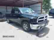 2024 Ram 1500 SLT z VIN 1C6RR6GG4RS123036, wystawiony jako IAAI lot #42356146 z przebiegiem 38 557 mil mil oraz . Historia ofert i sprzedaży dostępna na DreamBid. Obrazek 1.