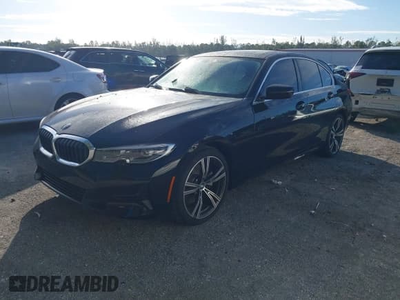 ✅ 2020 BMW 3 Series 330i • VIN: 3MW5R1J02L8B34239 • Lot: 43636215. Listed on IAAI with 54,695 mi. Free auction sales archive from the USA and detailed vehicle history report at DreamBid. Image 2.