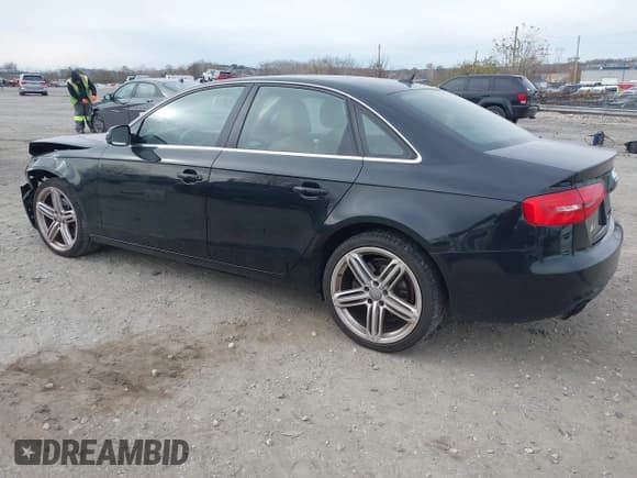 ✅ 2013 Audi A4 Premium Plus • VIN: WAUFFAFL5DA062085 • Лот: 43723580. Опубликован ранее на IAAI с пробегом 123 116 миль. Бесплатный доступ к архиву аукционных продаж из США и подробный отчёт об истории автомобиля на DreamBid. Изображение 3.
