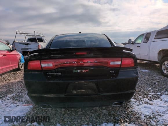 ✅ 2013 Dodge Charger RT Plus • VIN: 2C3CDXDT4DH690288 • Lot: 45912405. Listed on Copart with 127,088 mi. Free auction sales archive from the USA and detailed vehicle history report at DreamBid. Image 6.
