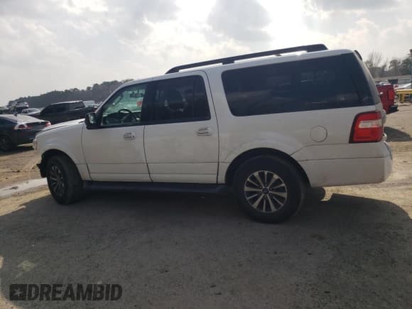 ✅ 2016 Ford Expedition Max XLT • VIN: 1FMJK1HT2GEF52594 • Lot: 48572215. Listed on Copart with 172,911 mi. Free auction sales archive from the USA and detailed vehicle history report at DreamBid. Image 2.