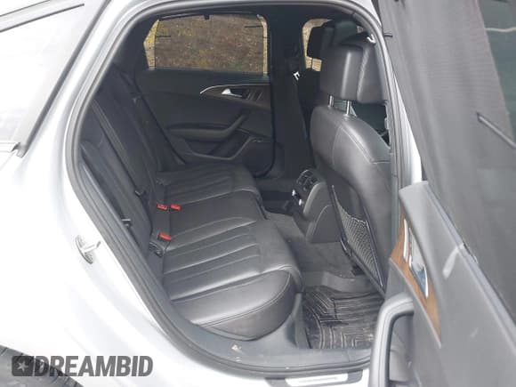 ✅ 2015 Audi A6 Prestige • VIN: WAUHGAFC5FN026947 • Lot: 41718442. Listed on IAAI with 110,410 mi. Free auction sales archive from the USA and detailed vehicle history report at DreamBid. Image 8.