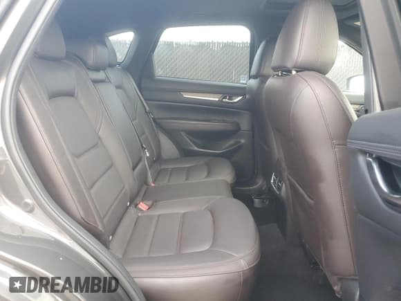 ✅ 2019 Mazda CX-5 Signature • VIN: JM3KFBEY1K0561402 • Lot: 87389335. Wystawiony na Copart z przebiegiem 77 190 mil. Bezpłatny archiwum sprzedaży aukcyjnych z USA i szczegółowy raport historii pojazdu na DreamBid. Zdjęcie 11.