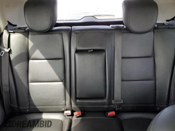 ✅ 2020 Buick Encore Essence • VIN: KL4CJGSBXLB061229 • Lot: 50300925. Listed on Copart with 71,175 mi. Free auction sales archive from the USA and detailed vehicle history report at DreamBid. Image 10.