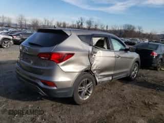 ✅ 2017 Hyundai Santa Fe 2.4L • VIN: 5XYZTDLB0HG389263 • Lot: 72108742. Wystawiony na Copart z przebiegiem 136 176 mil mil. Skorzystaj z bezpłatnego archiwum sprzedaży aukcyjnych z USA i zobacz szczegółowy raport historii pojazdu na DreamBid. Zdjęcie 3.
