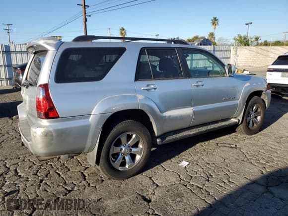 ✅ 2006 Toyota 4Runner Limited • VIN: JTEBU17R560093447 • Lot: 90762785. Wystawiony na Copart z przebiegiem 243 468 mil. Bezpłatny archiwum sprzedaży aukcyjnych z USA i szczegółowy raport historii pojazdu na DreamBid. Zdjęcie 3.