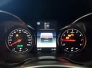 ✅ 2017 Mercedes-Benz C 300 • VIN: WDDWJ4JB5HF589138 • Lot: 83995655. Wystawiony na Copart z przebiegiem 69 241 mil. Bezpłatny archiwum sprzedaży aukcyjnych z USA i szczegółowy raport historii pojazdu na DreamBid. Zdjęcie 9.