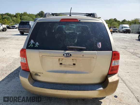 ✅ 2007 Kia Sedona • VIN: KNDMB133376125024 • Lot: 83657414. Wystawiony na Copart z przebiegiem 259 814 mil. Bezpłatny archiwum sprzedaży aukcyjnych z USA i szczegółowy raport historii pojazdu na DreamBid. Zdjęcie 6.