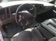 ✅ 2004 Chevrolet Silverado 1500 LS • VIN: 2GCEC19V941138194 • Lot: 67627705. Wystawiony na Copart z przebiegiem 156 592 mil. Bezpłatny archiwum sprzedaży aukcyjnych z USA i szczegółowy raport historii pojazdu na DreamBid. Zdjęcie 8.