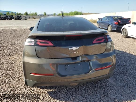 ✅ 2014 Chevrolet Volt • VIN: 1G1RB6E46EU155323 • Lot: 66080364. Wystawiony na Copart z przebiegiem 133 554 mil. Bezpłatny archiwum sprzedaży aukcyjnych z USA i szczegółowy raport historii pojazdu na DreamBid. Zdjęcie 6.