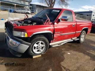 1996 Dodge 1500 с VIN 1B7HC16Z6TS712611, выставлен на аукционе Copart как лот 46359985 с пробегом 149 489 миль миль и Списание • Salvage title. История ставок и продаж доступна на DreamBid. Изображение 1.